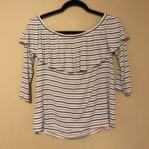 AMERICAN EAGLE stripes top
